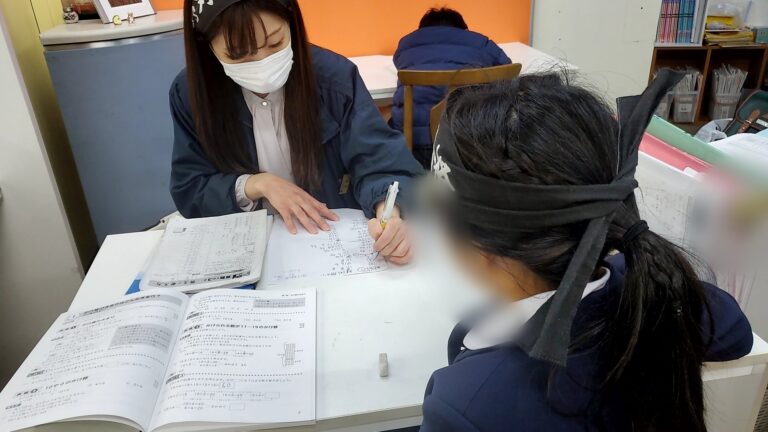 小学２年生さんも今日から小３授業範囲！プレ受験コースで意識改革を！