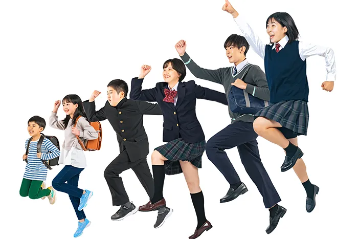 小学生低学年から高学年・中学生・高校生の生徒がやる気になっている画像