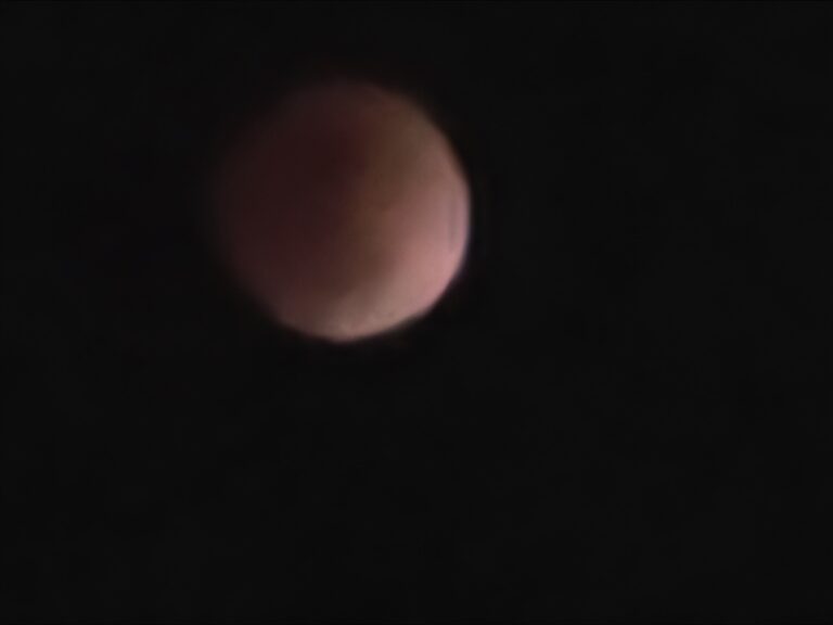 赤銅色の皆既月食、素敵でしたね