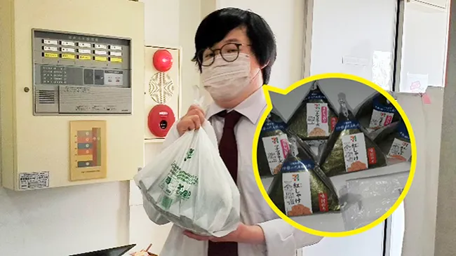 入塾している生徒さんで希望があればコンビニのおにぎり購入代行を行うサービス